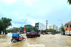 Mưa tầm tã ngày đêm, cảnh báo nguy cơ ngập lụt cục bộ tại Hà Tĩnh