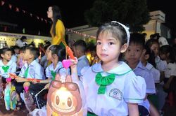 Ấm áp đêm hội 'Trăng thu cho em' nơi đảo xa