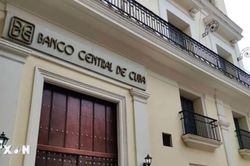 Cuba cải thiện hệ thống ngân hàng để mở rộng dịch vụ