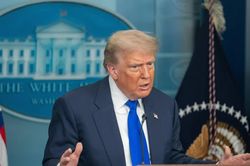 Tổng thống Trump công bố thỏa thuận 'giấc mơ thành hiện thực' về Greenland với Đan Mạch