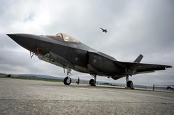 Đức tiếp nhận tiêm kích F-35 đầu tiên từ Mỹ