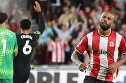 Igor Thiago lập công, Brentford nhấn chìm Chelsea của Alonso