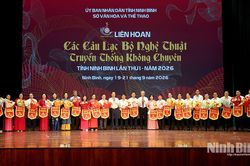 Khai mạc Liên hoan các Câu lạc bộ Nghệ thuật truyền thống không chuyên tỉnh Ninh Bình lần thứ I