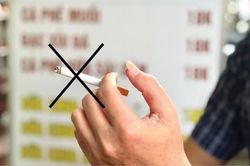 Cai thuốc lá không chỉ dựa vào quyết tâm