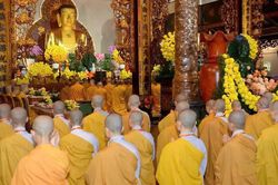 Lễ truyền giới Bồ-tát Đại giới đàn Thanh Kiểm tại chùa Vĩnh Nghiêm