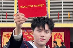 Thủ khoa 29,89 điểm: Vượt qua áp lực để theo đuổi ước mơ nghề giáo