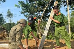 'Gần dân nhất' để xây dựng thế trận lòng dân vững chắc