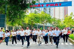 Phường Hoàng Mai: Lan tỏa tinh thần 'Khỏe để xây dựng và bảo vệ Tổ quốc' tại giải chạy Báo Hànộimới