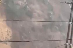 Video cả mảng núi đổ xuống, vùi lấp tỉnh lộ 543C, cô lập hơn 1.000 người