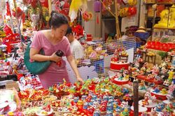 Giữ hồn Trung thu truyền thống giữa lòng phố cổ Hà Nội