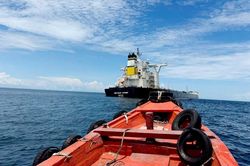 Quảng Ngãi: Khẩn trương xử lý sự cố tàu chở hơn 174.000 tấn quặng tại Dung Quất
