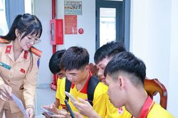 Đắk Lắk: Đưa kỹ năng lái xe an toàn vào trường học