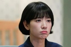 Động thái gây chú ý của Park Shin Hye trước ngày sinh con thứ 2
