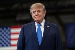 Ông Trump tuyên bố thành lập “Lực lượng AI”