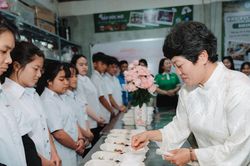 Khi đôi tay 'cất lời'