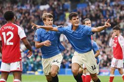 Ngoại hạng Anh: Arsenal thua sốc trên sân Brighton