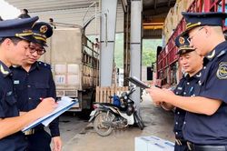 Hải quan hướng dẫn điều kiện tạm xuất - tái nhập xe mô tô tự lái qua biên giới Việt - Trung