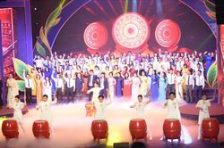 Tôn vinh người lao động tiêu biểu ngành khoa học và công nghệ