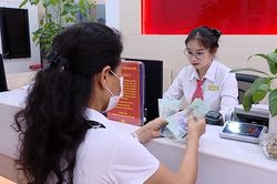 Yêu cầu chấm dứt cho vay tập trung vào doanh nghiệp 'sân sau'