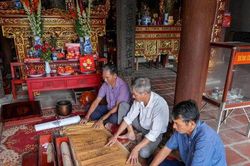 Bảo tồn bản sắc làng ven sông Hồng trong không gian phát triển mới
