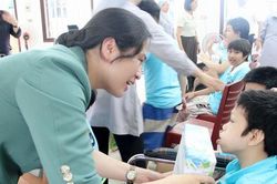 Chung tay cho một mùa Trung thu ấm áp