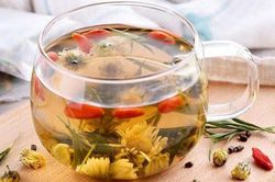 4 loại trà thảo dược giúp điều hòa khí huyết theo Y học cổ truyền