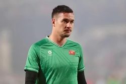 Vì sao thủ môn đắt giá nhất Việt Nam Nguyễn Filip vắng mặt ở FIFA ASEAN Cup?