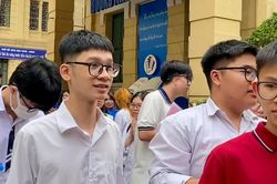 Lý do Bộ GD-ĐT đề xuất dừng cộng điểm chứng chỉ ngoại ngữ từ năm 2027
