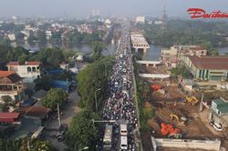 Hà Nội: Ùn tắc kéo dài trên Quốc lộ 6