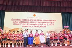 Chuyển giao đội bóng đá nữ Đăk Đoa sang CLB Hoàng Anh Gia Lai