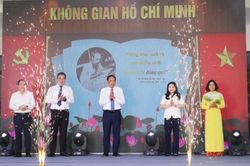 Lào Cai mở không gian số với gần 2.000 tư liệu về Bác Hồ