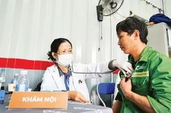 Hoàn thành ở mức cao nhất các mục tiêu đã đề ra về khám sức khỏe cho người dân
