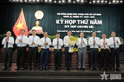 Đồng chí Trương Minh Huy Vũ được bầu làm Phó chủ tịch UBND TP Hồ Chí Minh