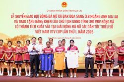 Chuyển giao đội bóng đá nữ Đăk Đoa cho CLB Hoàng Anh Gia Lai