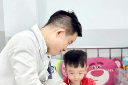 Nguy cơ dịch tay chân miệng, sốt xuất huyết bùng phát: Chủ động phòng ngừa, tránh lây lan trong trường học