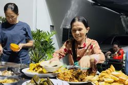 Buffet chay 'tùy chọn' trả tiền