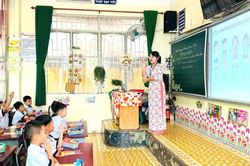 Nâng cao năng lực số cho giáo viên, đáp ứng yêu cầu chuyển đổi số
