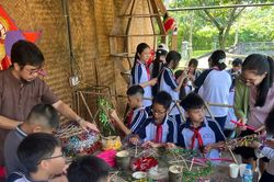 Học sinh Xứ Đoài trải nghiệm Trung thu giữa không gian di sản