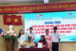 Hơn 1.500 cán bộ, giáo viên, học sinh được trang bị kỹ năng lái xe mô tô, xe gắn máy an toàn