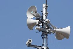 Ba Lan lắp hơn 1.000 còi báo động dọc biên giới phía đông