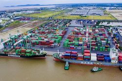 Dư nợ vượt 6.500 tỷ đồng, Viconship tiếp tục vay thêm hàng nghìn tỷ đồng