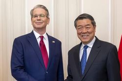 Mỹ, Trung Quốc nhất trí lập cơ chế đối thoại AI trước chuyến công du của ông Tập Cận Bình