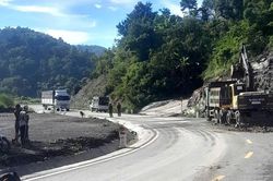 Lâm Đồng khắc phục xong sạt lở trên đèo Đại Ninh