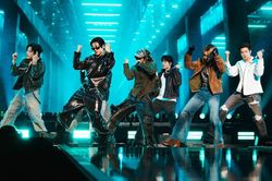BTS trở lại iHeartRadio Music Festival sau 6 năm, khép lại lễ hội bằng màn trình diễn mãn nhãn