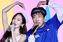 Jessica tái hợp Park Myung Soo sau 17 năm, khơi lại một phần ký ức đẹp của Girls' Generation