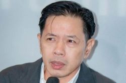 Nghệ sĩ Thái Hòa chính thức bị soán ngôi