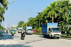Tuyên truyền lưu động về an toàn thực phẩm dịp Tết Trung thu