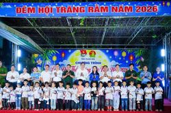 Ấm áp chương trình Tết Trung thu tại xã Hiền Kiệt