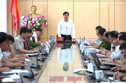 Đánh giá tiến độ đo đạc, lập bản đồ, hồ sơ địa chính và xây dựng cơ sở dữ liệu đất đai