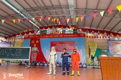 Tuyên truyền luật PCCC và CNCH cho học sinh Trường THCS Bù Đốp